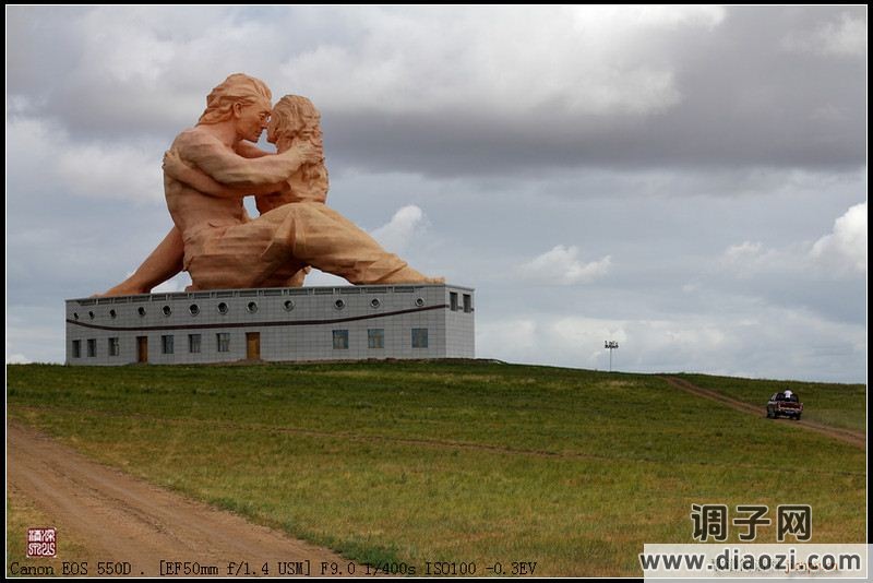 【爱情岛偶感】词：尤忠久 曲:SYS